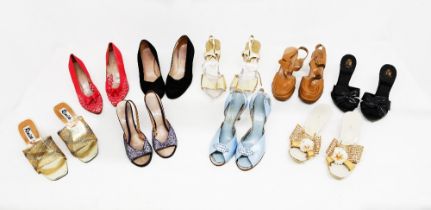 A pair of Perago sandals in brown (1940s), Renica perspex sandals with wedge heels and gold woven