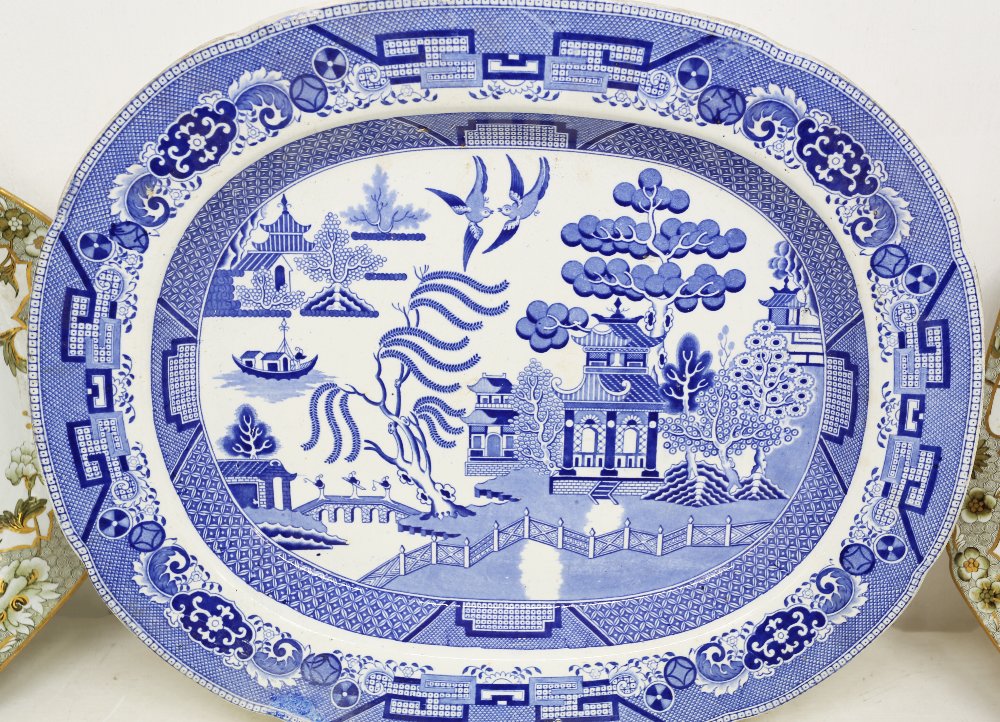 Six 19th Century large meat platters / serving dishes to include: 1. Spode blue and white meat - Image 15 of 17