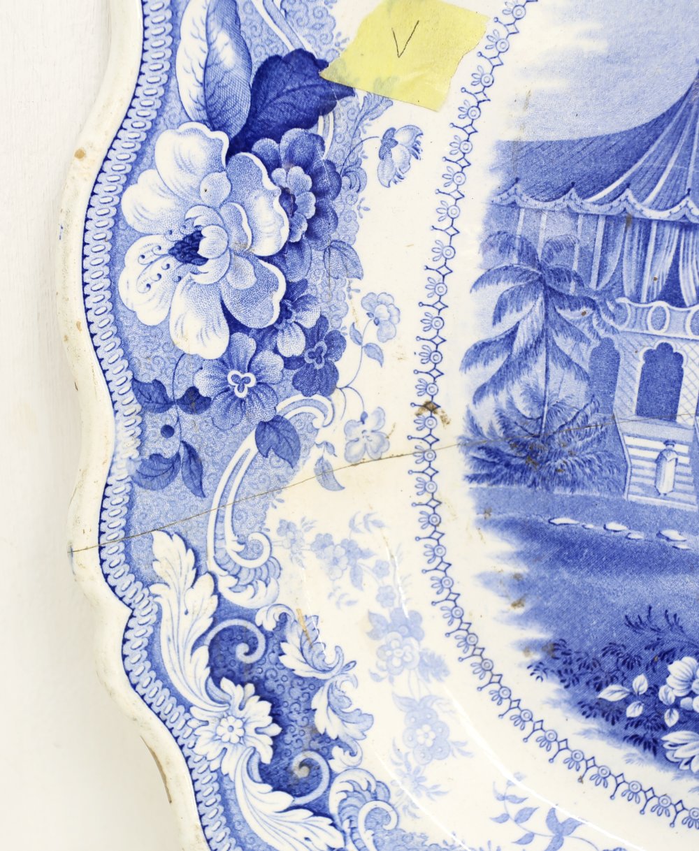 Six 19th Century large meat platters / serving dishes to include: 1. Spode blue and white meat - Image 4 of 17