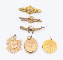 A collection of 9ct gold jewellery including a fob, three Victorian brooches with plated pins and