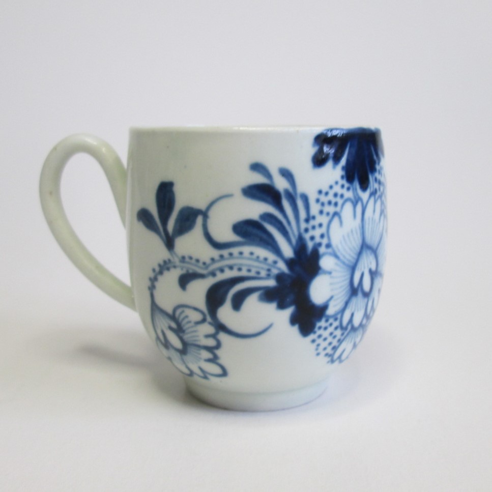 A Liverpool cup with with bird and flower pattern Circa 1776 Diameter 6cm, height 6.5cm Condition; - Image 3 of 5