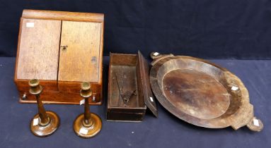 ***WITHDRAWN*** A collector's lot containing a modern African wooden dish, an early 20th century