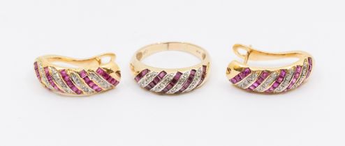A ruby and diamond 14ct gold ring and earrings set, the boule ring comprising alternate diagonal
