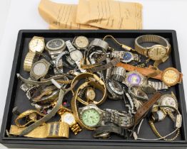 A mixed collection of gents and ladies wrist watches, vintage 50s upwards, unchecked.
