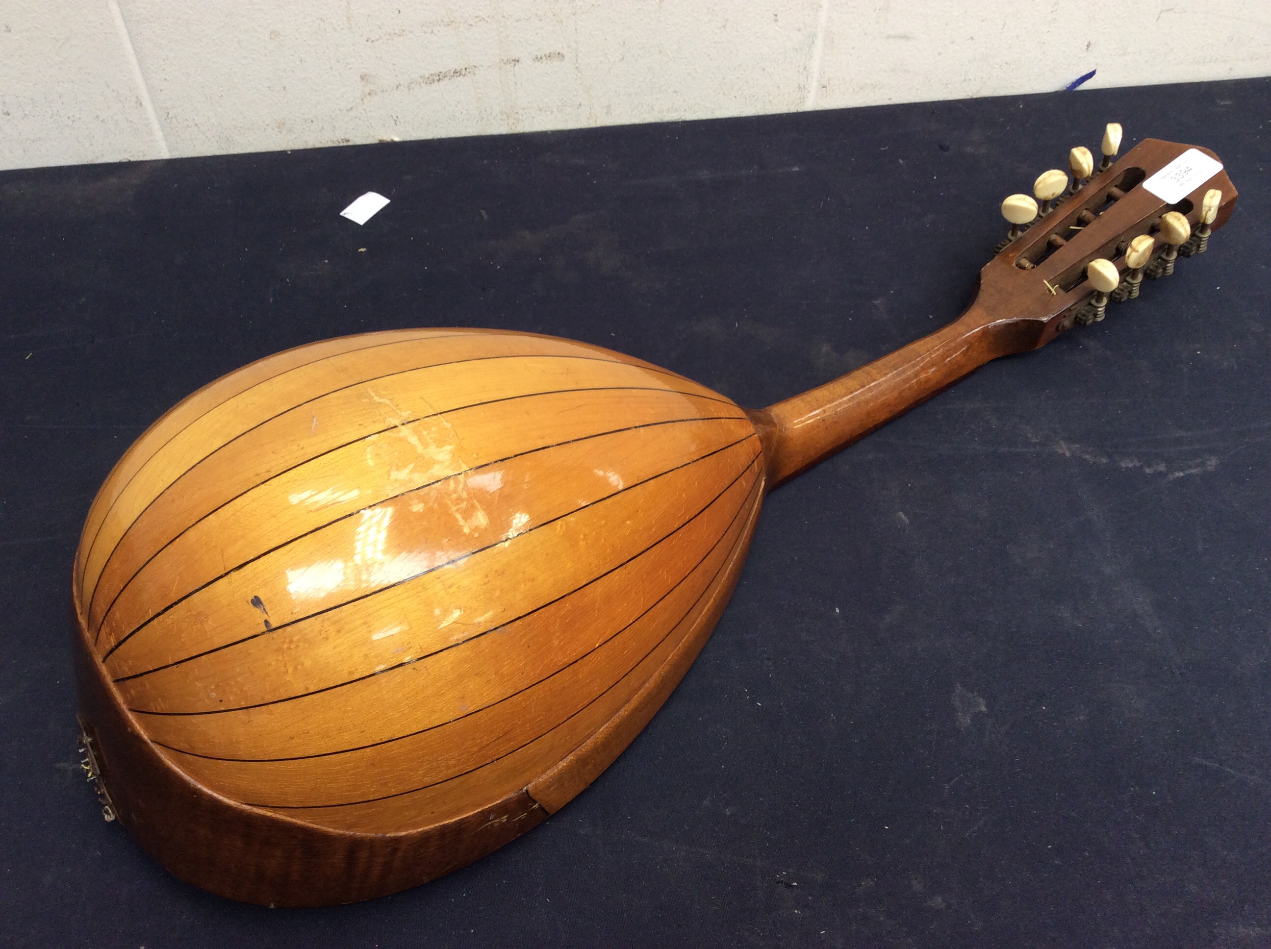 A mid 20th Century mandolin. - Image 2 of 2