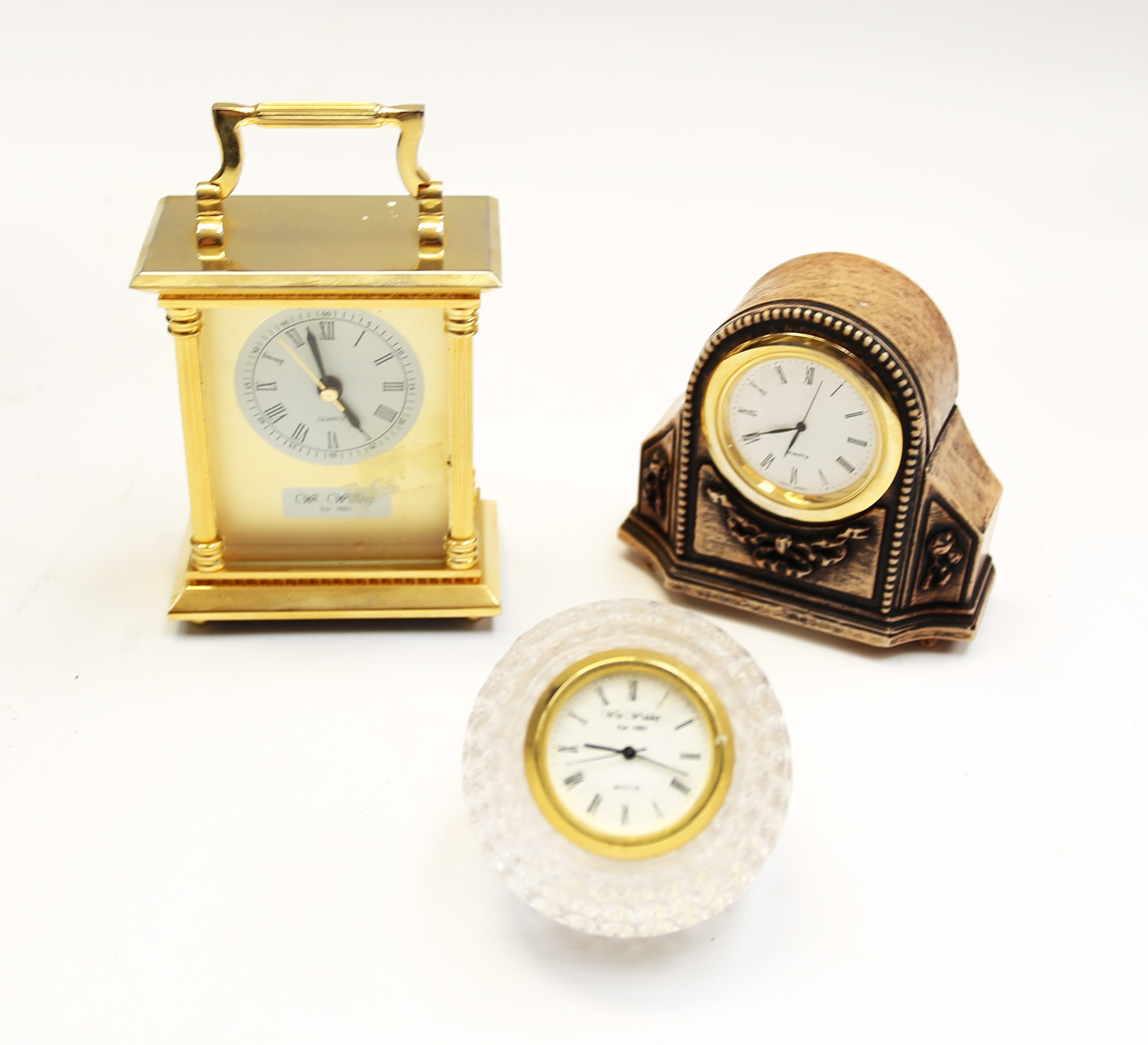 A 1930s 8 day wall clock along with three small mantle clocks. - Image 2 of 4