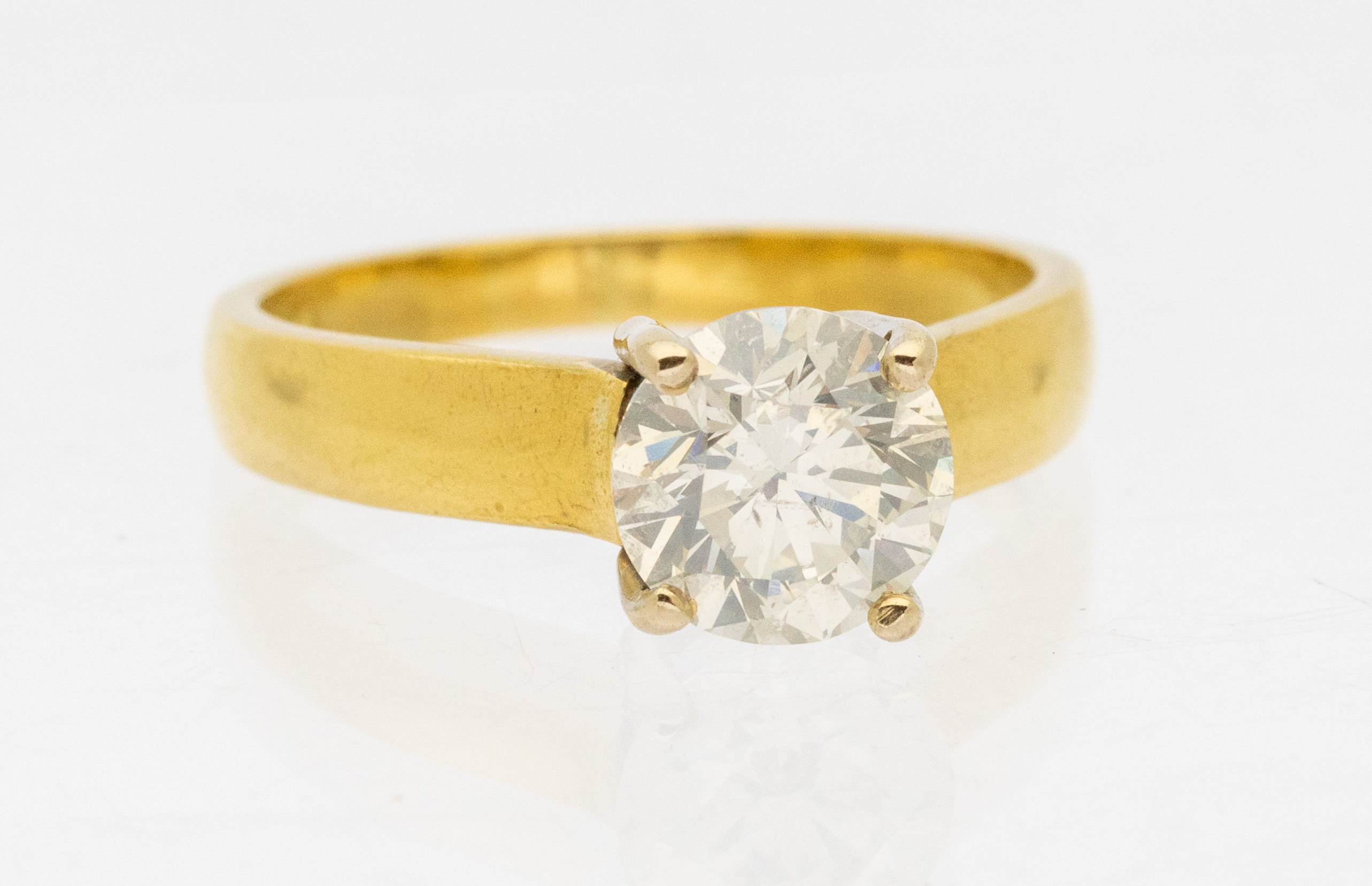 A 1.50 carat diamond and 18ct gold solitaire ring, comprising a round brilliant cut diamond weighing - Bild 3 aus 6