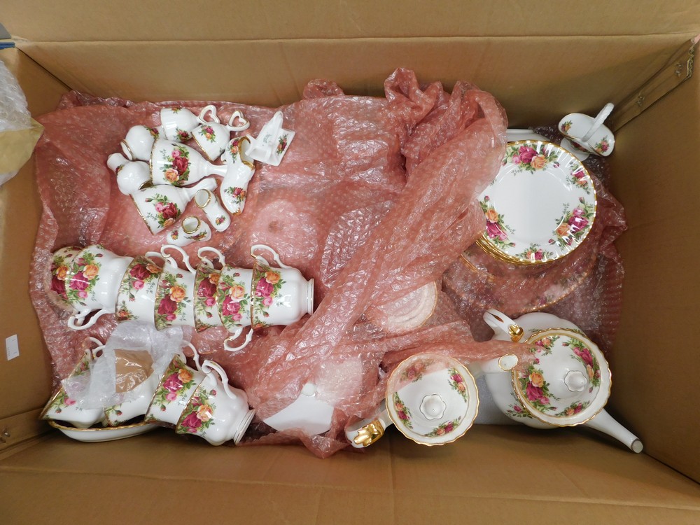 A collection of mixed Royal Albert 'Old Country Roses' ceramics to include Teapot , Coffee pot , - Image 2 of 2