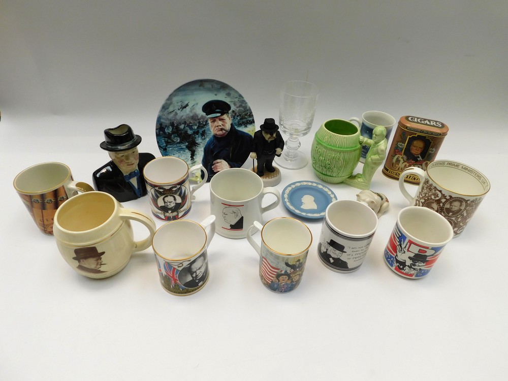 Sir Winston Churchill interest - mixed collection of Churchill ephemera to include mugs, tobys,