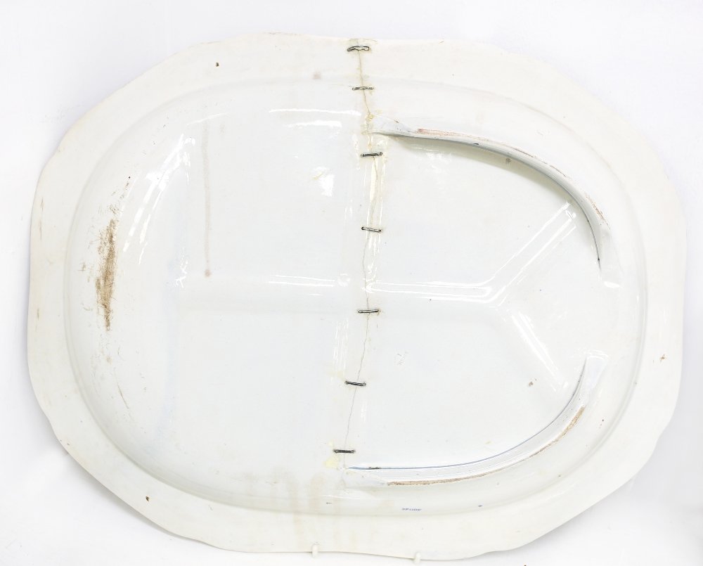 Six 19th Century large meat platters / serving dishes to include: 1. Spode blue and white meat - Image 8 of 17
