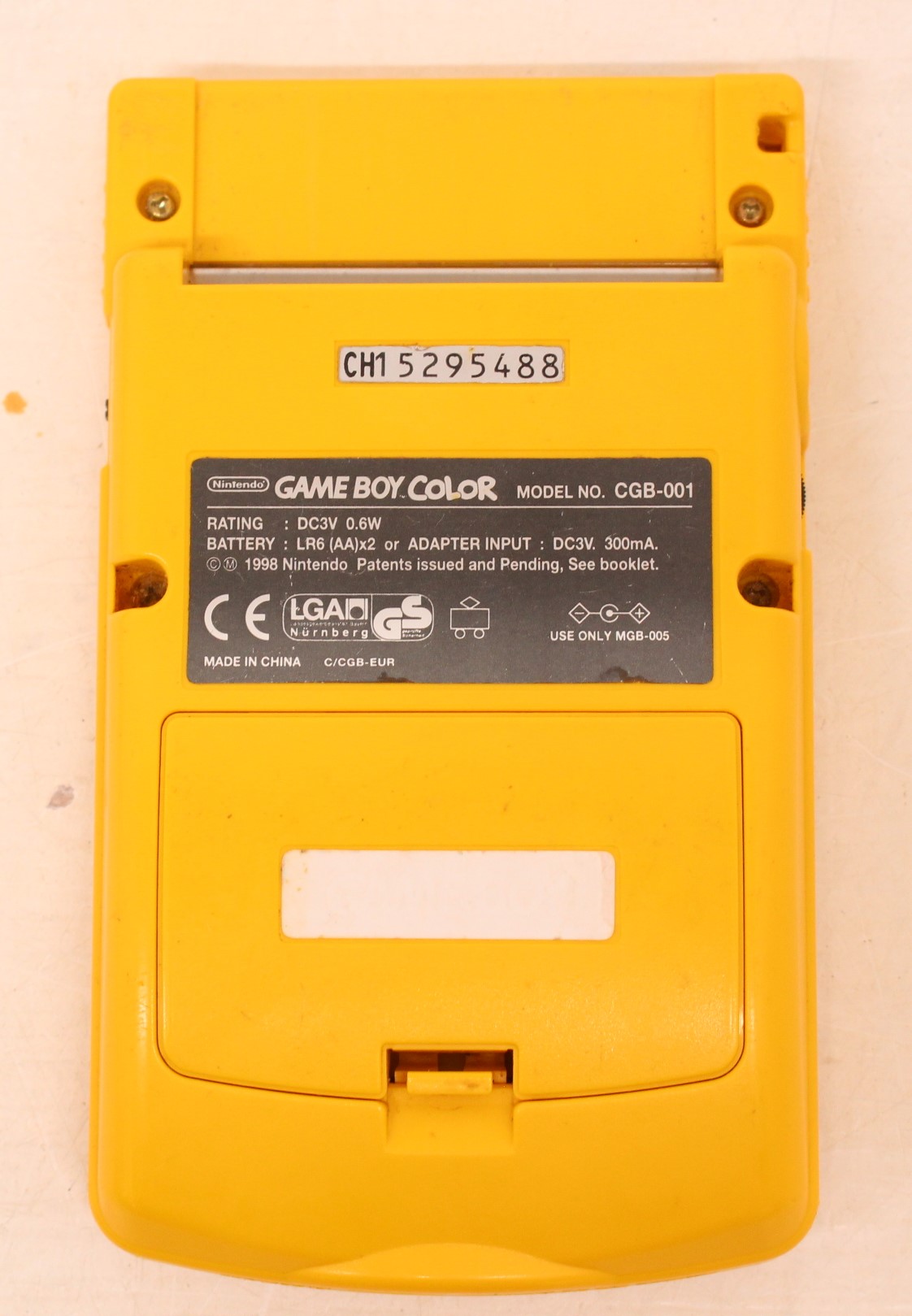 Game Boy: An original Nintendo, Game Boy Color handheld console with Nintendo case, screen - Image 2 of 3