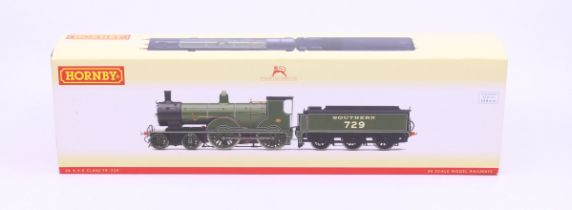 Hornby: A boxed Hornby, OO Gauge, SR 4-4-0 Class T9 729 Locomotive and Tender, Reference R2711.