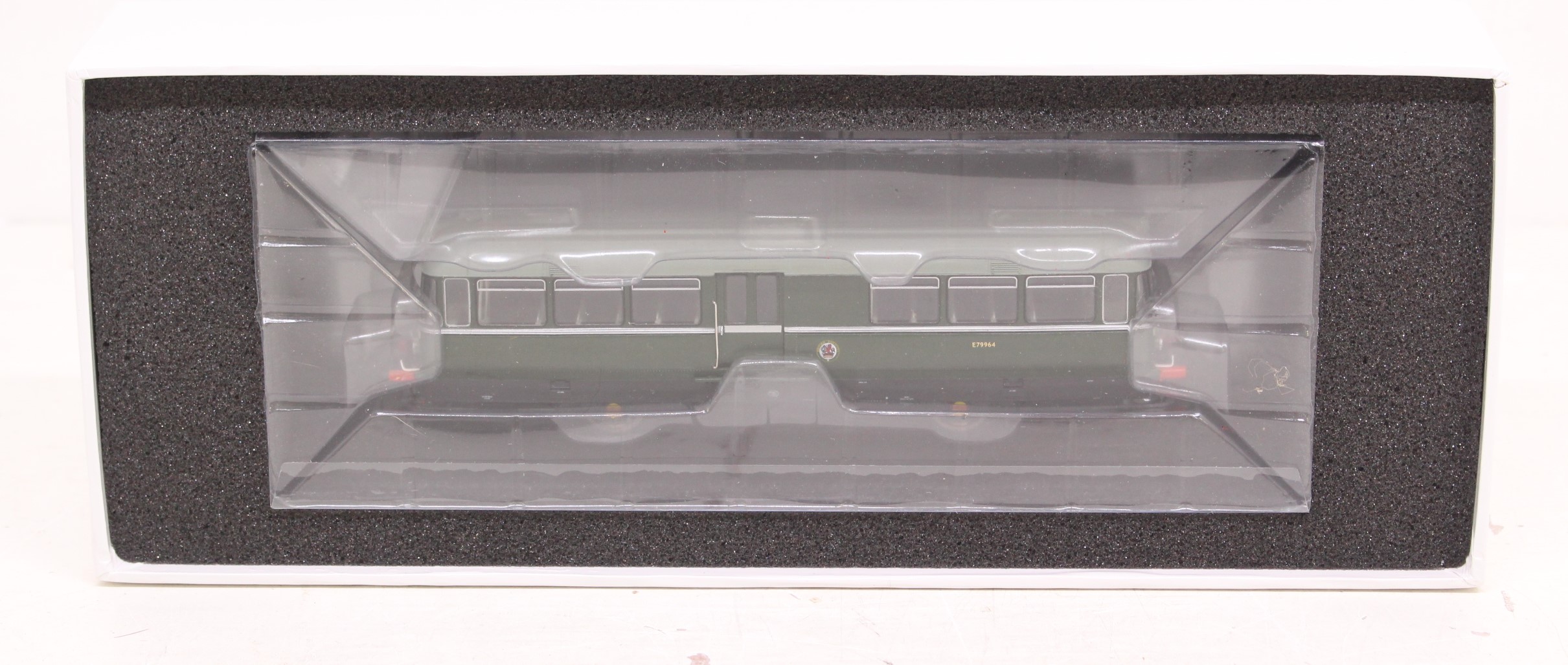 Heljan: A boxed Heljan, OO Gauge, RAILBUS W&M E79964 Green Speed Whiskers, Reference 87061. Original - Image 2 of 2