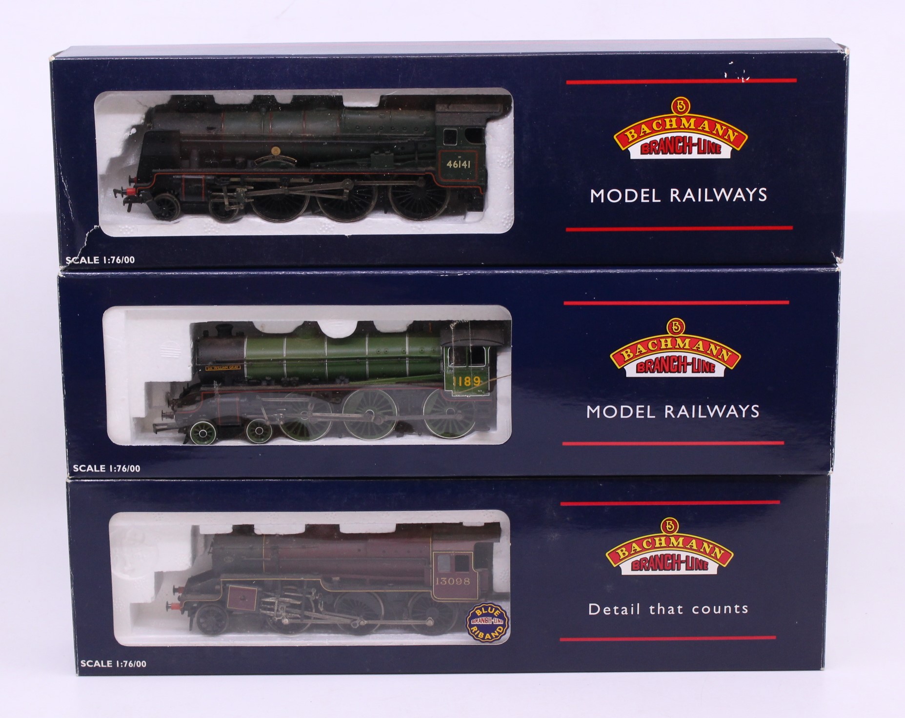 Bachmann: A collection of three boxed Bachmann, OO Gauge, locomotive and tenders, to comprise: - Image 3 of 3