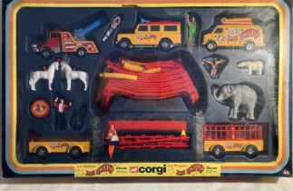 Corgi: A boxed Corgi Toys, Les Cirques Jean Richard Circus, Set no.48. Appears complete and boxed (