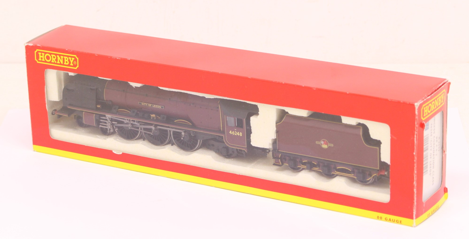 Hornby: A boxed Hornby, OO Gauge, BR 4-6-2 Princess Coronation Class 46248 'City of Leeds', - Image 3 of 3
