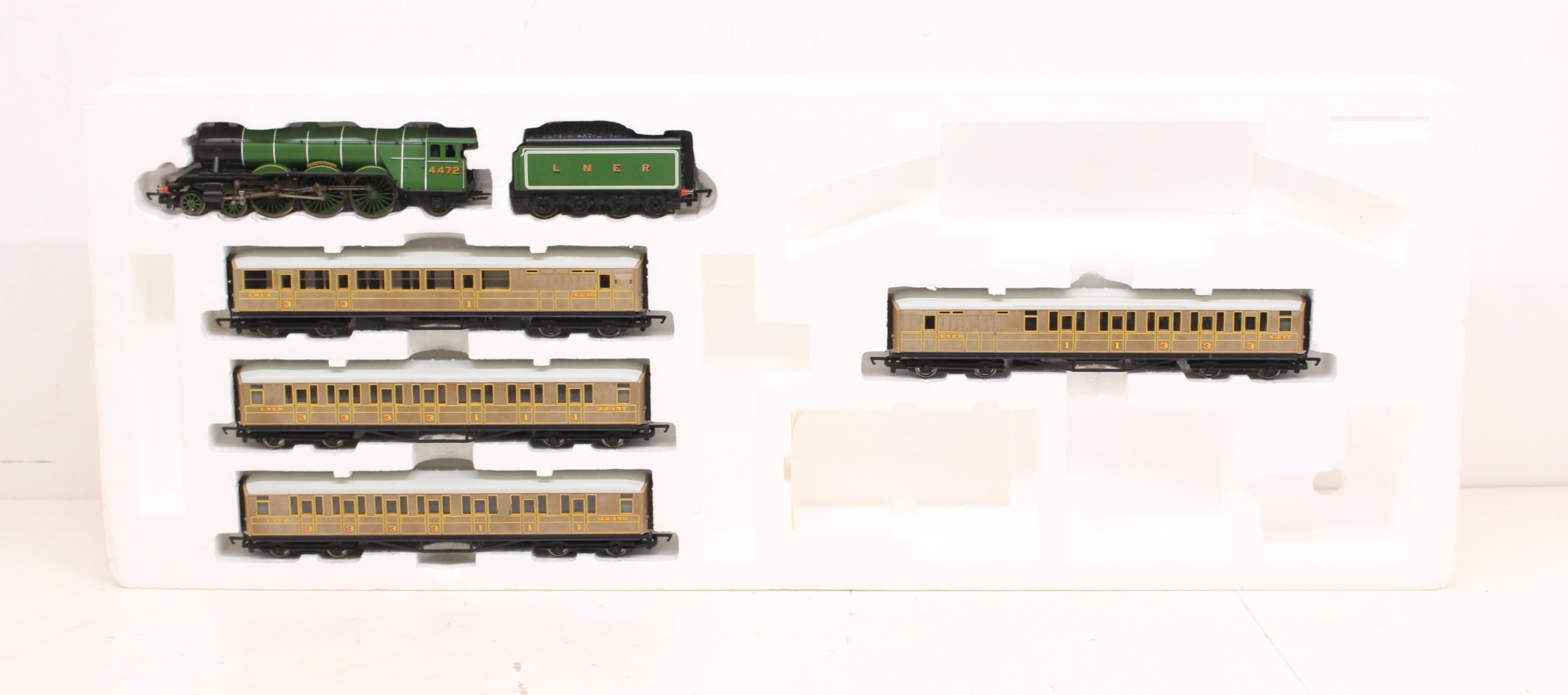 Hornby: A boxed Hornby, OO Gauge, Flying Scotsman Electric Train Set, comprising only 4472 - Image 2 of 2