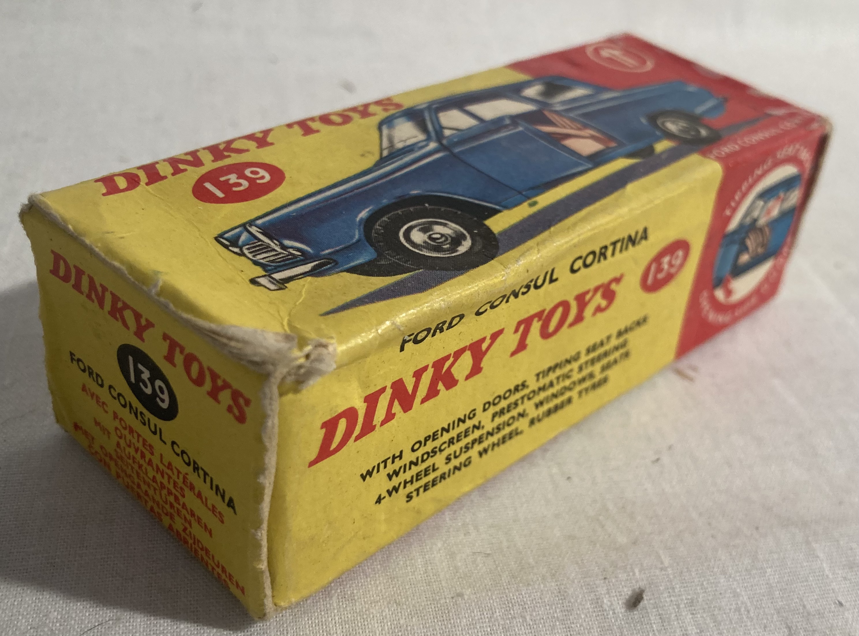 Dinky: A boxed Dinky Toys, Ford Consul Corsair 130, together with another boxed Dinky Toys Ford - Image 3 of 7