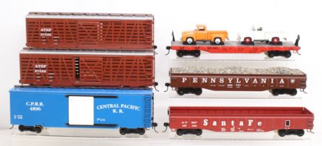 Marklin: A collection of six Marklin rolling stock wagons to include: ATSF, Central Pacific R.R.,