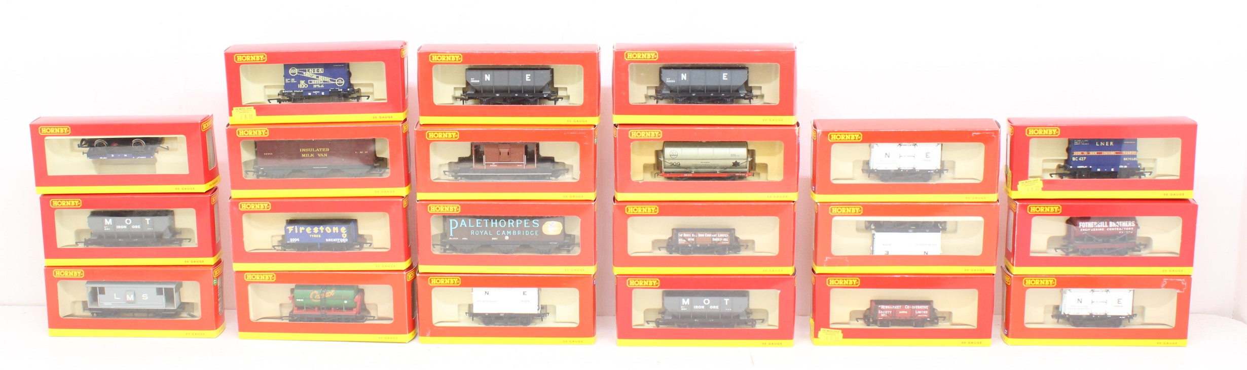 Hornby: A collection of twenty-one assorted boxed Hornby, OO Gauge rolling stock. General wear