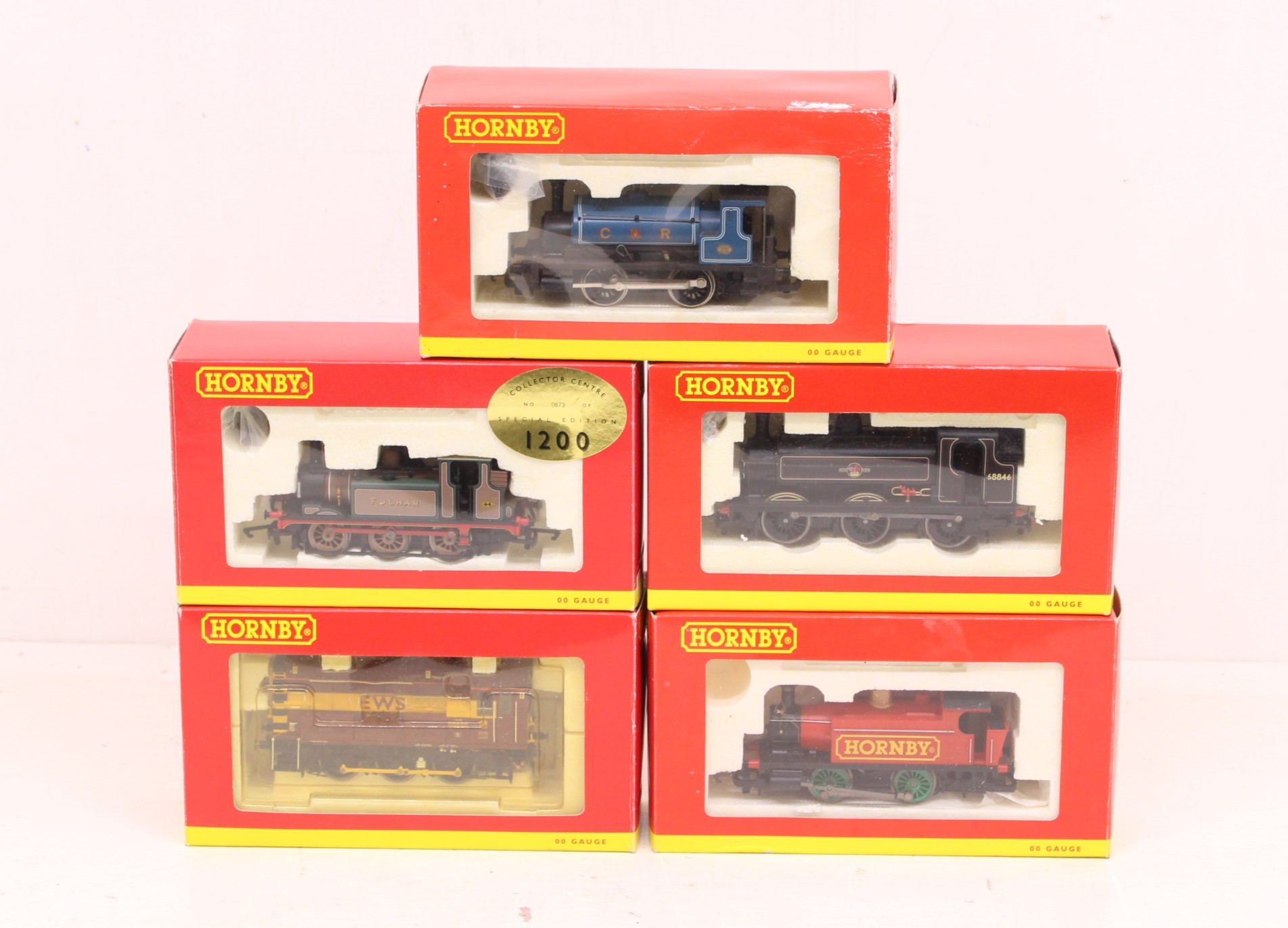 Hornby: A collection of five boxed Hornby, OO Gauge tank and diesel locomotives to comprise: