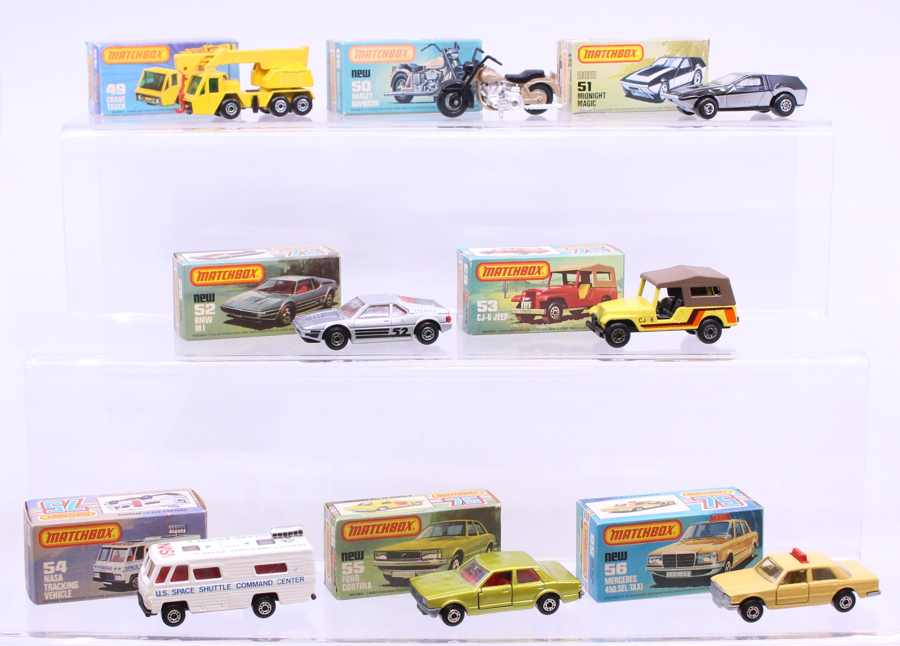 Matchbox: A collection of eight assorted boxed Matchbox 75 Series vehicles to comprise: Crane