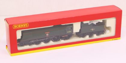 Hornby: A boxed Hornby, OO Gauge, BR 4-6-2 West Country Class 34107 'Blandford Forum', locomotive