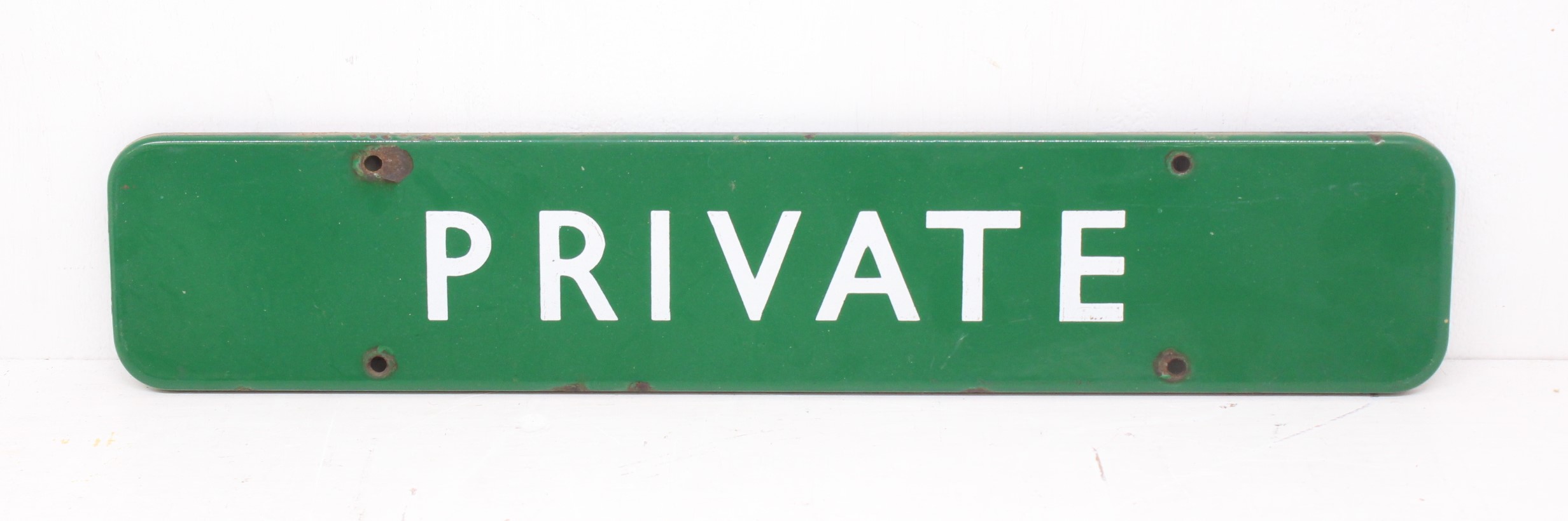 Railwayana: A pair of British Railways (S) green enamel signs, 'Ladies Room' and 'Private'. Enamel - Image 3 of 4