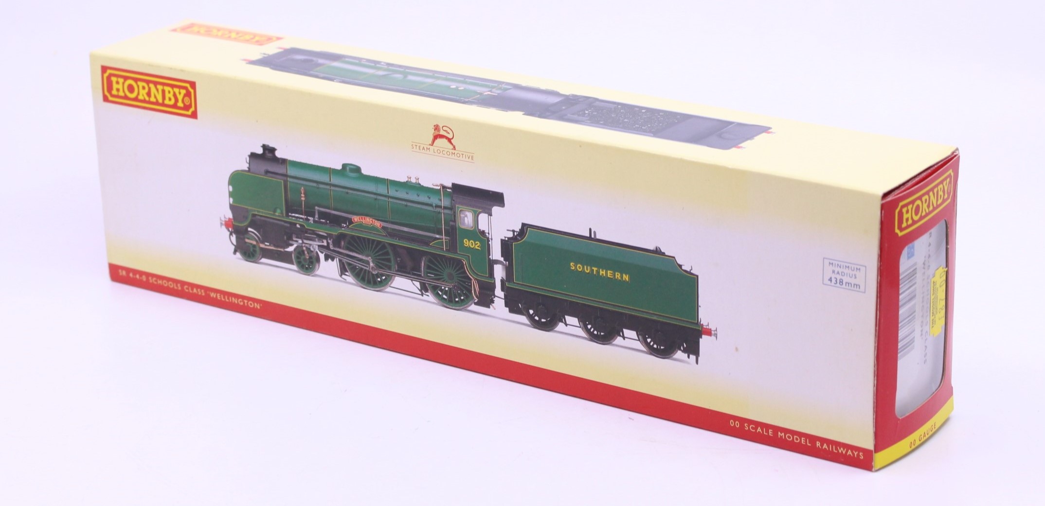 Hornby: A boxed Hornby, OO Gauge, SR 4-4-0 Schools Class 'Wellington' Locomotive and Tender, - Image 3 of 3