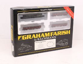 Graham Farish: A boxed Graham Farish, N Gauge, Royal Scot Passenger Set, Reference 370-100.