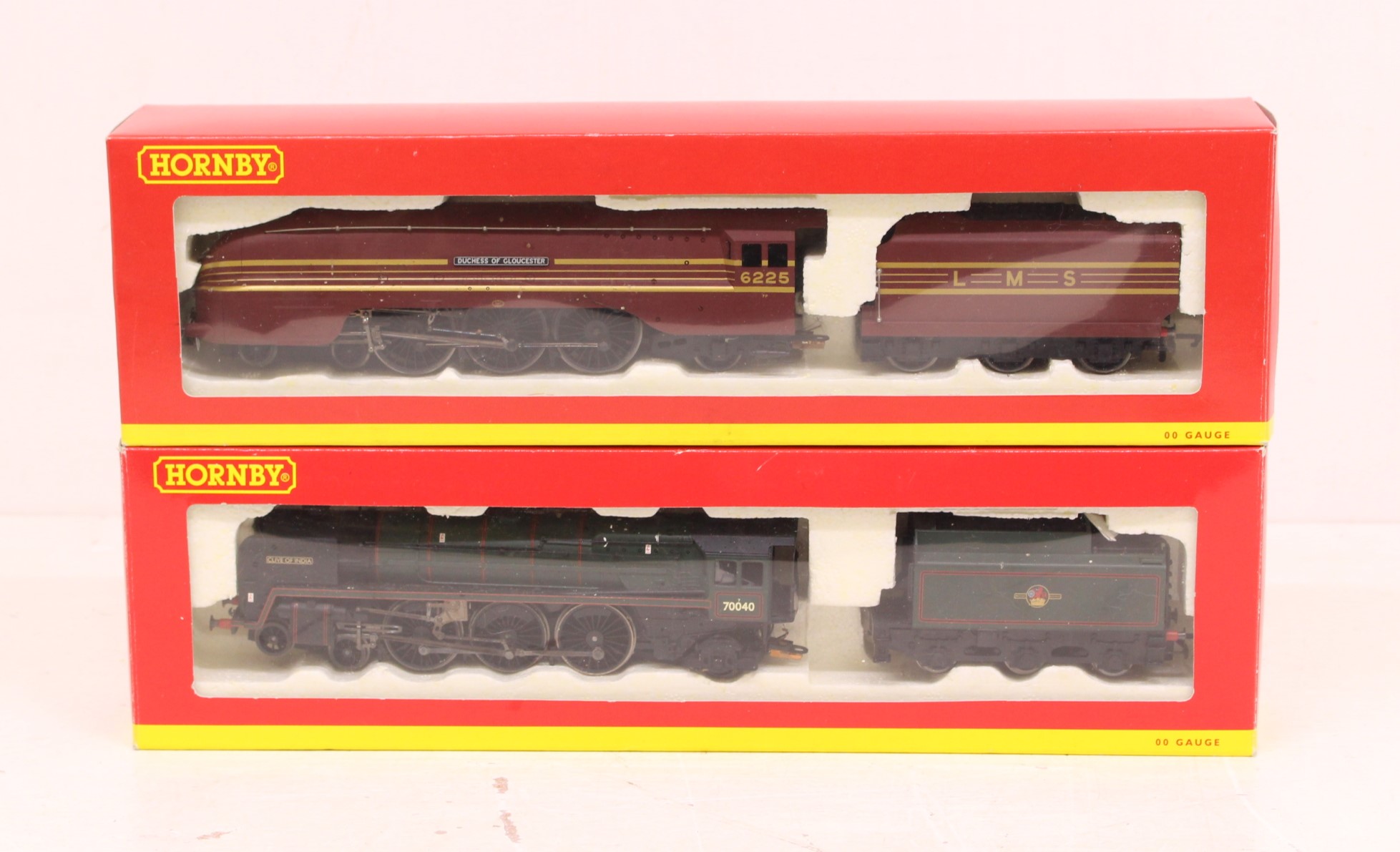 Hornby: A boxed Hornby, OO Gauge, LMS 4-6-2 Coronation Class 6225 Duchess of Gloucester,