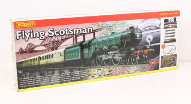 Hornby: A boxed Hornby, OO Gauge, Flying Scotsman Electric Train Set, comprising only 4472