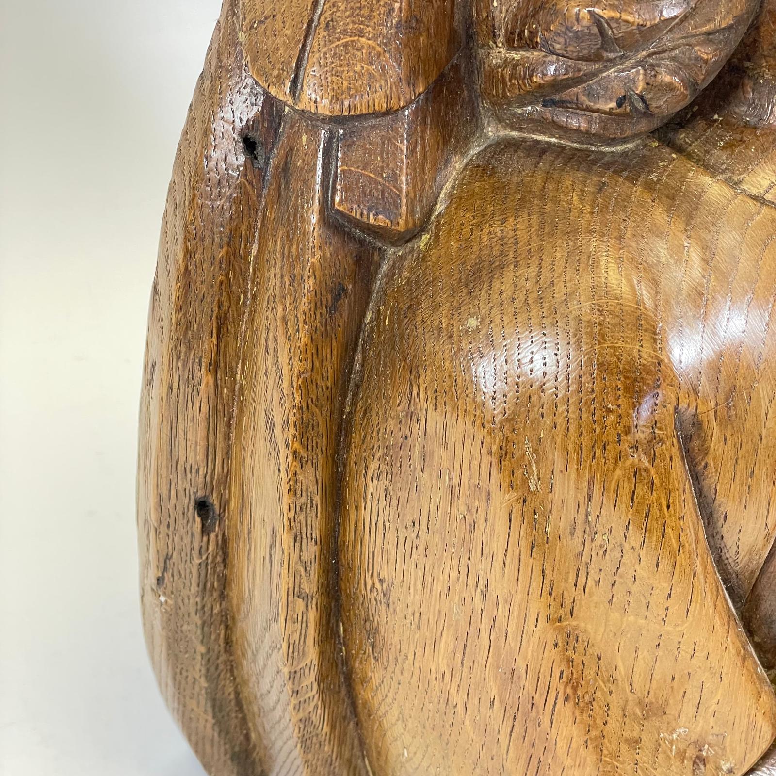 A carved oak Angel boss 27cm x 18cm x 30cm - Image 5 of 7