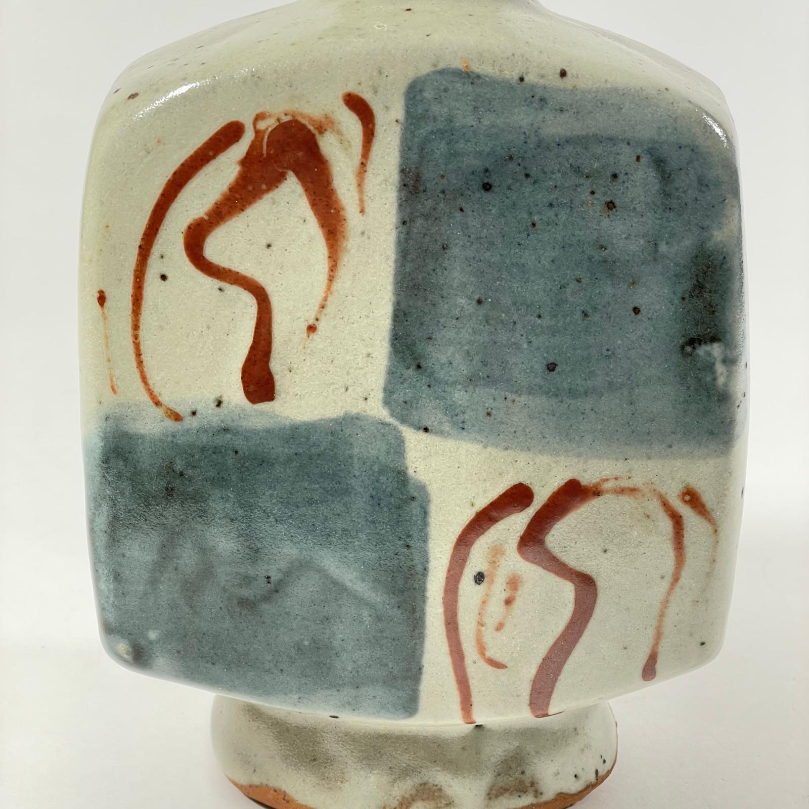Attributed To Bernard Leach Unmarked Stoneware Bottle Vase Of Square Form Pale Grey With Alternating - Image 6 of 8