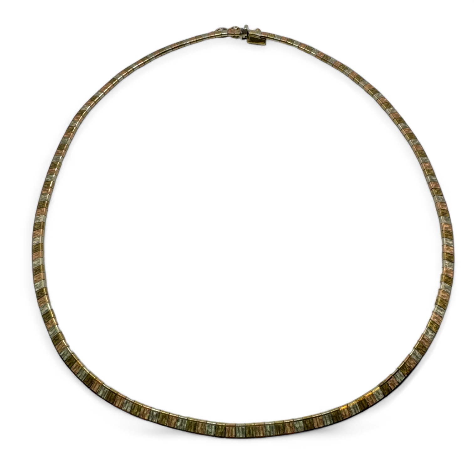 A textured 9ct tricolore gold fine collar necklace. With a box clasp and a figure of eight