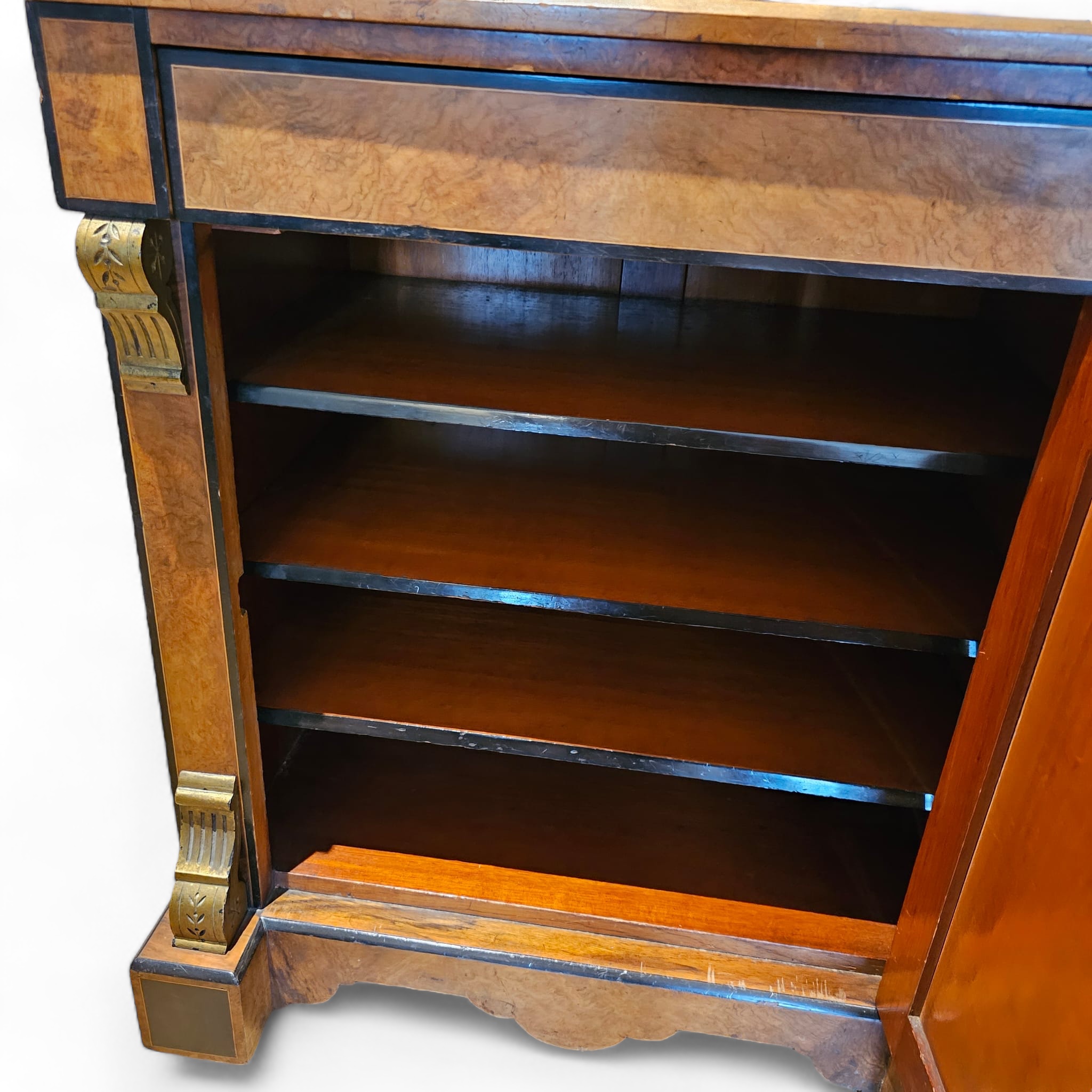 A Victorian Burr Walnut Ebonised Davenport with a fitted Upstand above a writing drawer and cupboard - Image 4 of 4