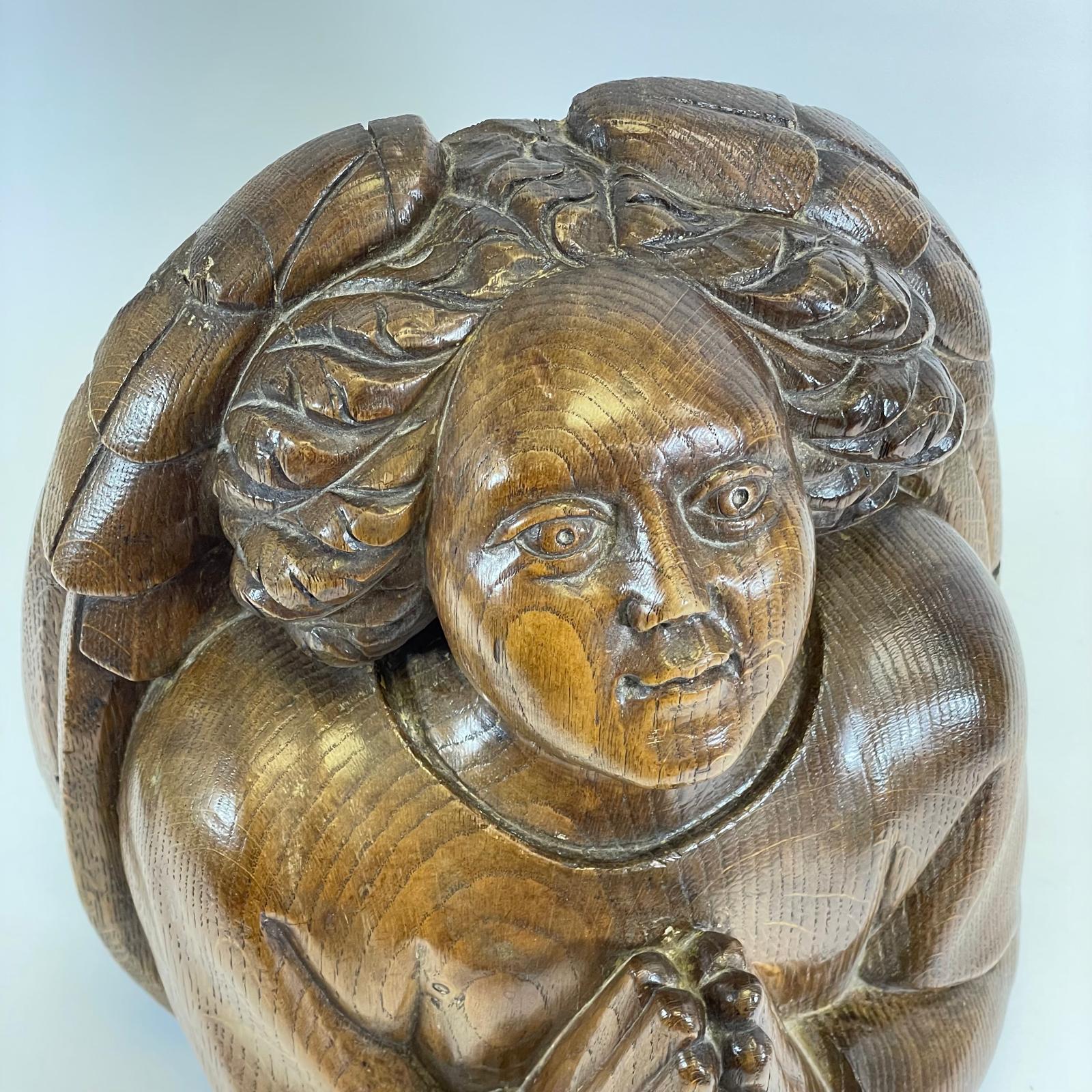 A carved oak Angel boss 27cm x 18cm x 30cm - Image 6 of 7