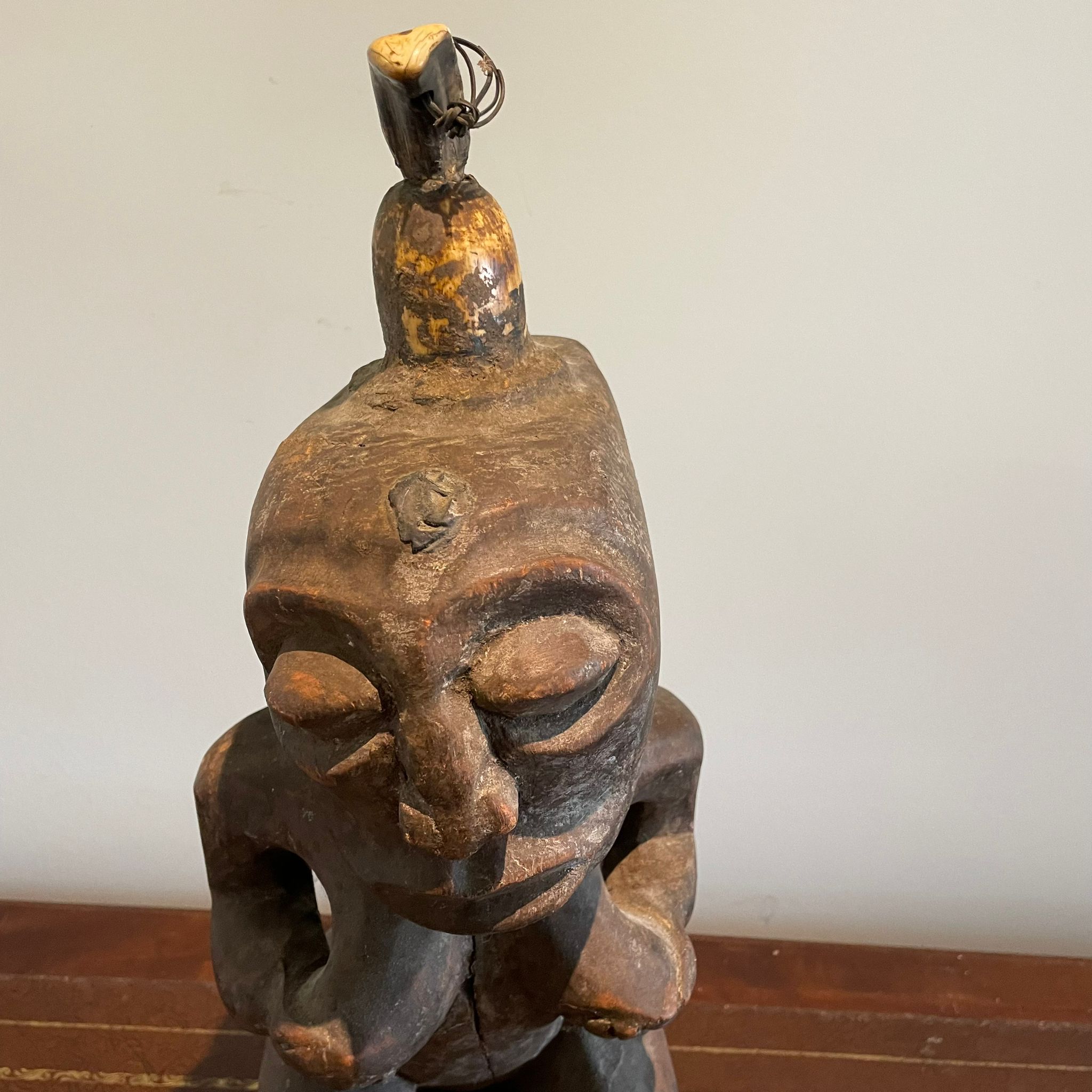 ***AWAY*** A carved African tribal figure approximately 18cm by 20cm by 54cm tall. - Image 2 of 3