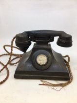 A vintage SIEMENS black bell telephone (a/f)