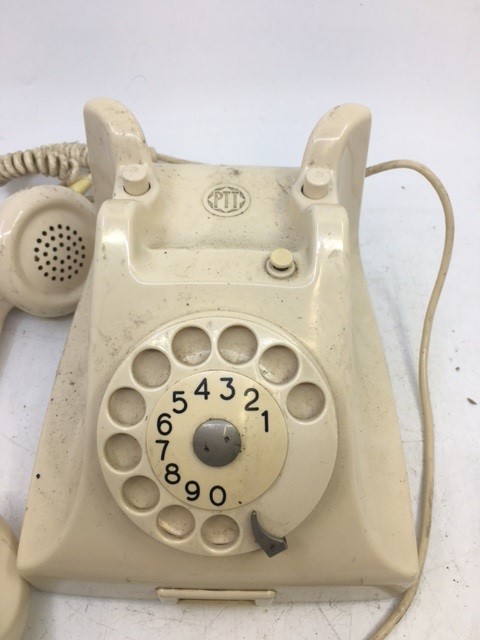 A vintage Ericsson white bell telephone (11420/2/W) (OCT-61) - Image 2 of 4