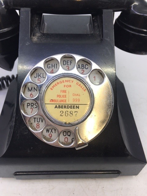 A vintage black bell telephone, (164 - 46/1), (332L, G.P.O., F.D.I., BATCH SAMPLED FWR66/2) - Image 2 of 5