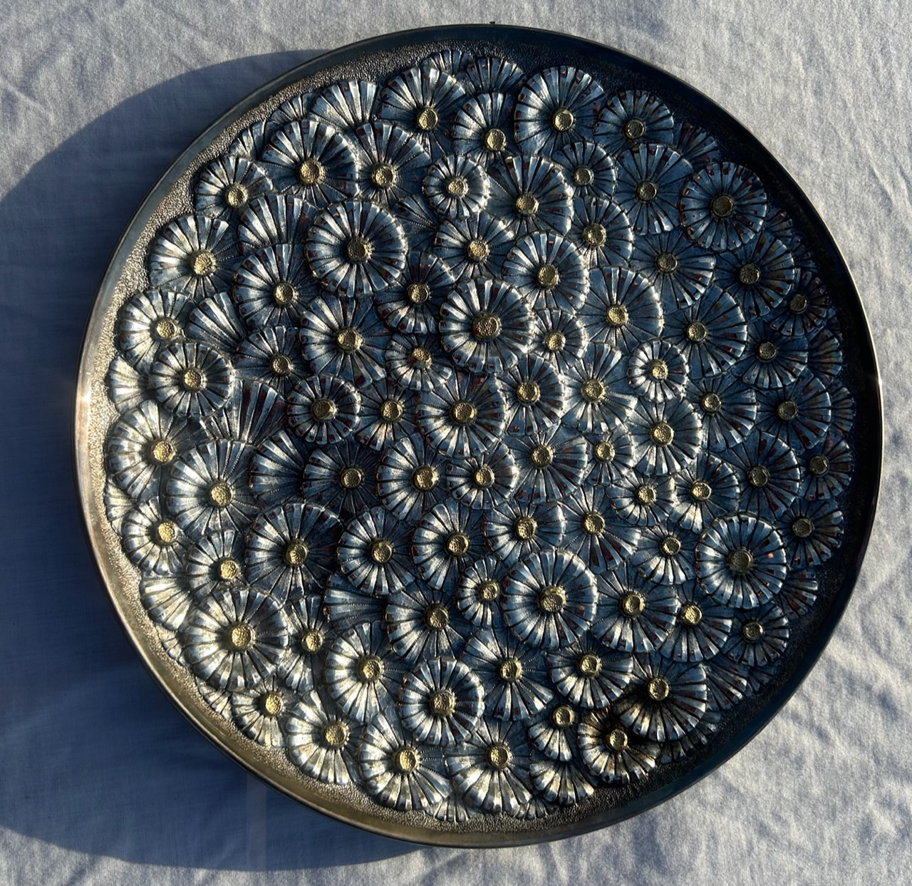 A fine quality Mazzucato silver 925 grade shallow dish profusely decorated with gilt Daisy