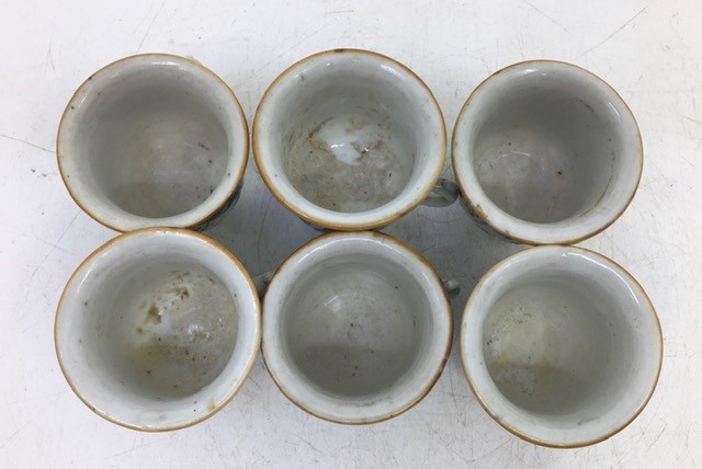 A set of Chinese Qing dynasty Famille Verte porcelain cups, height 5cm. (6)  Condition note: No - Image 3 of 4