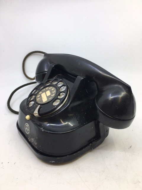 A vintage black bell telephone (RTT-56. A) - Image 4 of 6