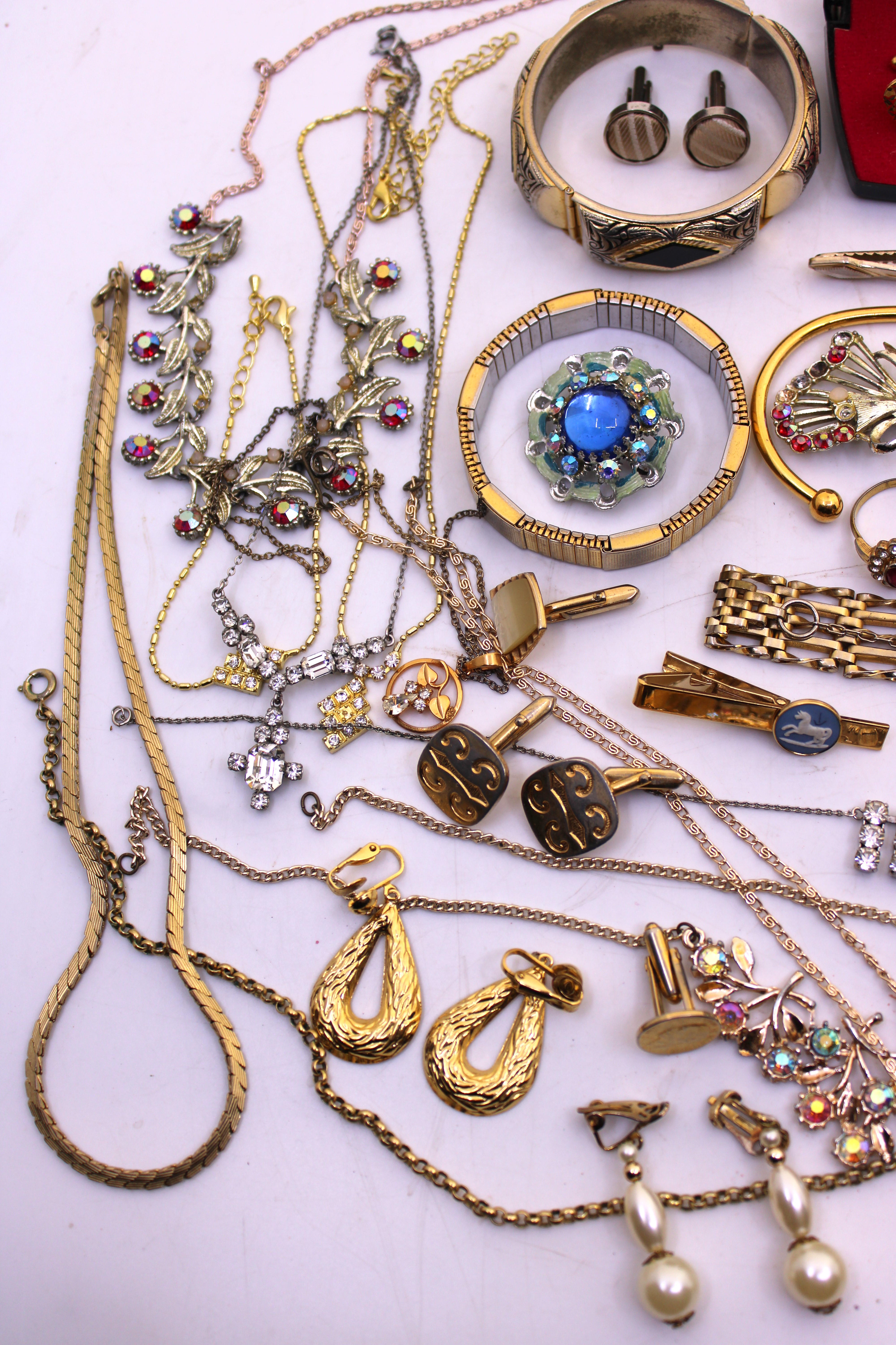 Joblot of Costume Jewellery.  To include a Rolled Gold Hinged Bangle, a Sterling Silver Cross - Image 5 of 5