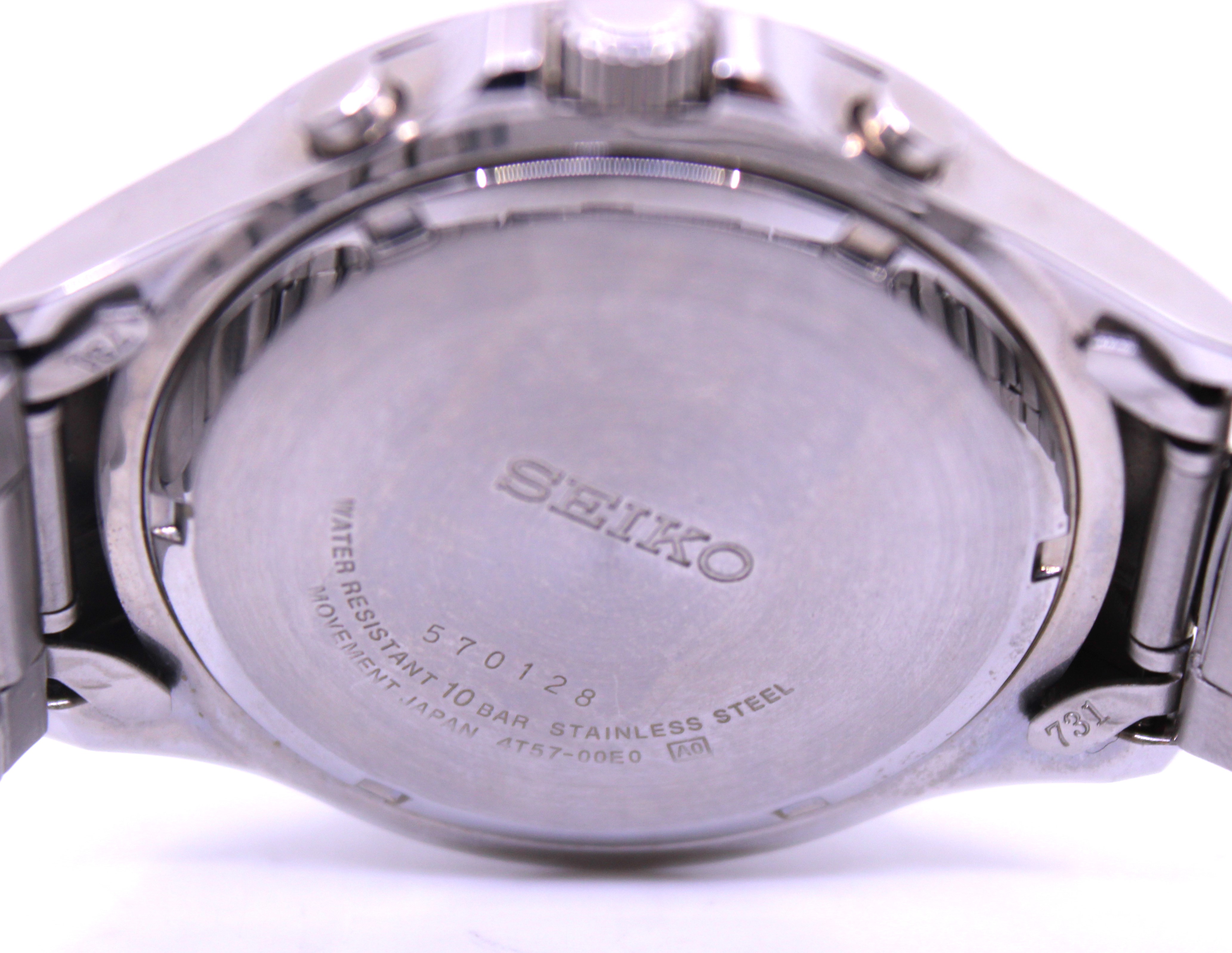 Men's Seiko Chronograph Watch.  Comes boxed with Certificate of Guarantee.  The model number is: - Image 3 of 5