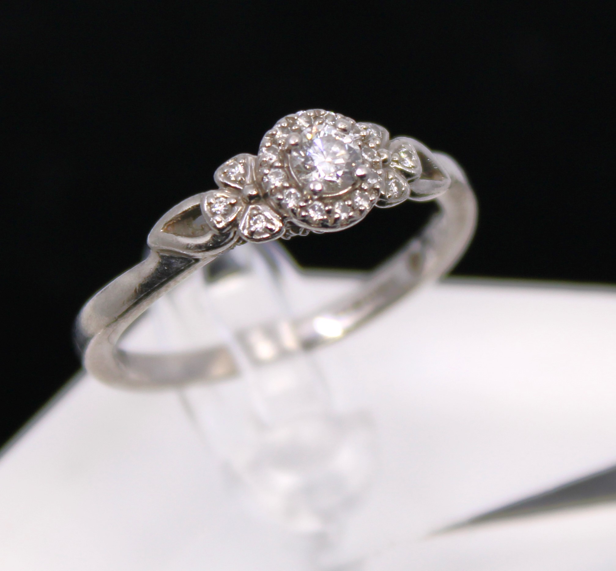 Emmy London Palladium 0.33ct Solitaire Diamond Ring with Surrounding Diamonds Halo Design.  There is - Image 3 of 4