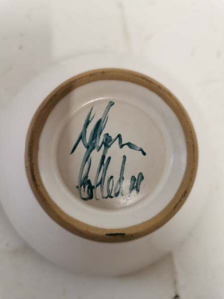 A Glyn Colledge Art Denby Pottery Cheviot Design Retro 1950's bowl signed underneath.16cm in - Image 2 of 3