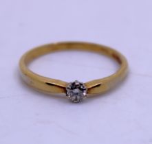 18ct Yellow Gold Approx. 0.10ct Solitaire Round Brilliant Cut Diamond Engagement Ring.  The Round