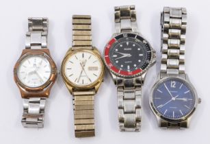 Selection of four quartz watches.  To include a Ridd Quartz watch, a Pulsar quartz watch, a